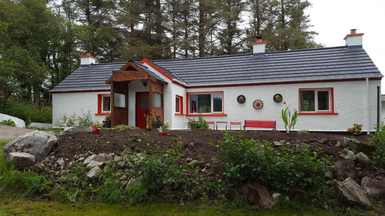 Back2Roots - Beautifully Restored Cottage, Doochary المظهر الخارجي الصورة